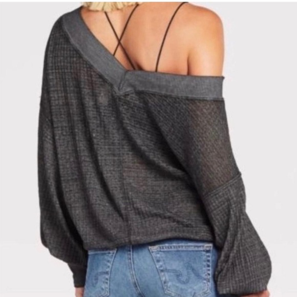 Free people baggy grey off the shoulder top - Picture 2 of 7
